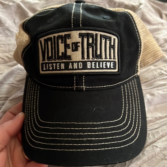 Men’s baseball cap. - Picture 1 of 3